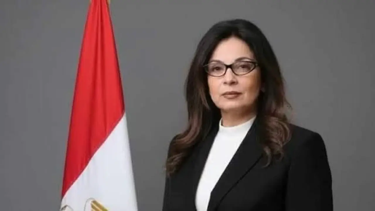 تصريحات وزيرة الثقافة.. حسم مصير رئاسة مهرجان القاهرة السينمائي في حوار لصحيفة عكاظ